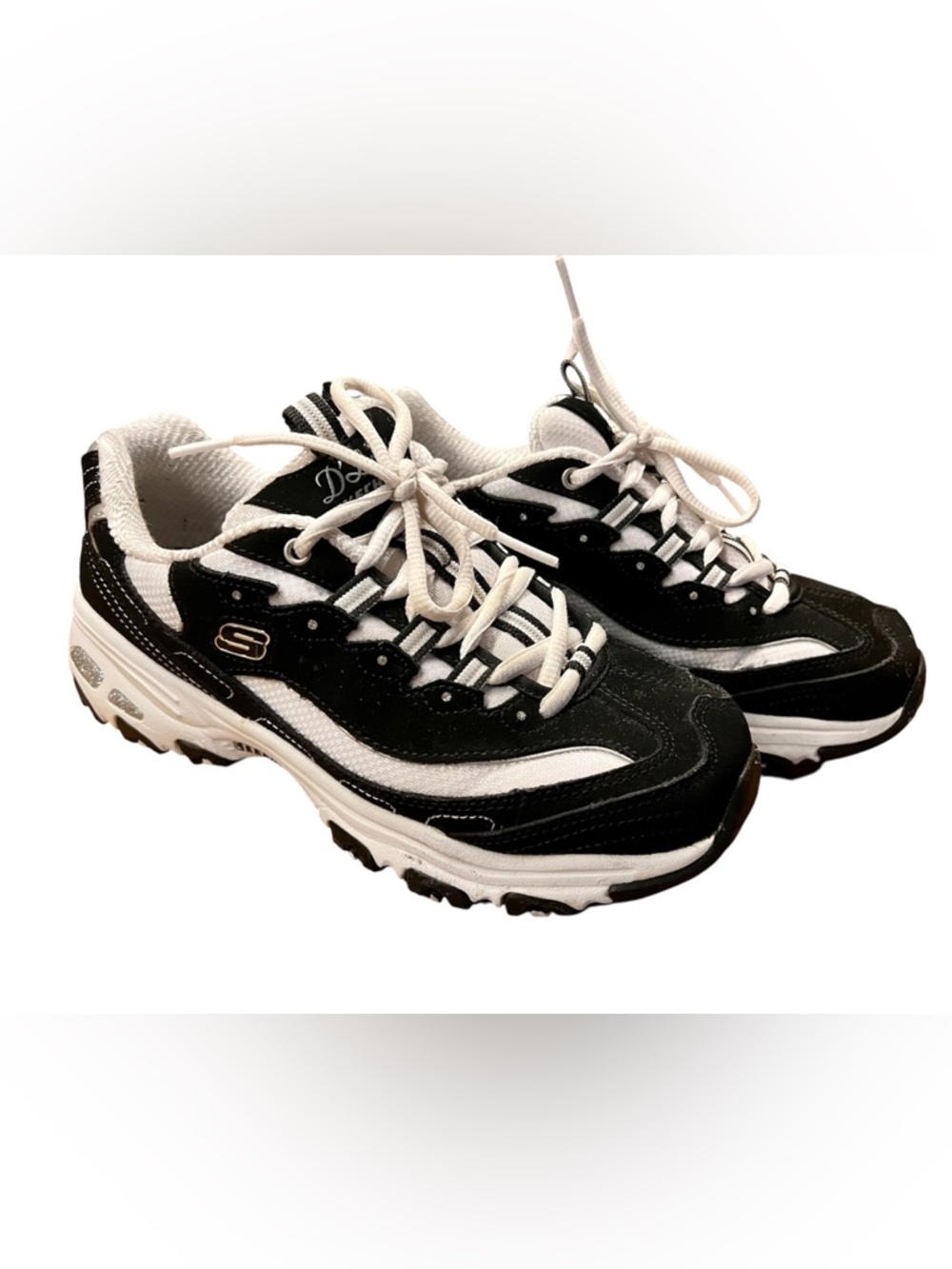 LIKE NEW - Sketchers D’Lites - Size 7 WIDE, Black and White